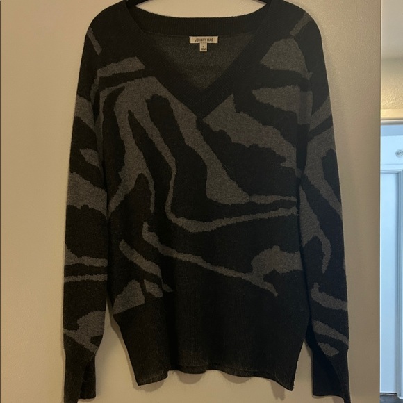Johnny Was V-Neck Sweater - Black and Gray